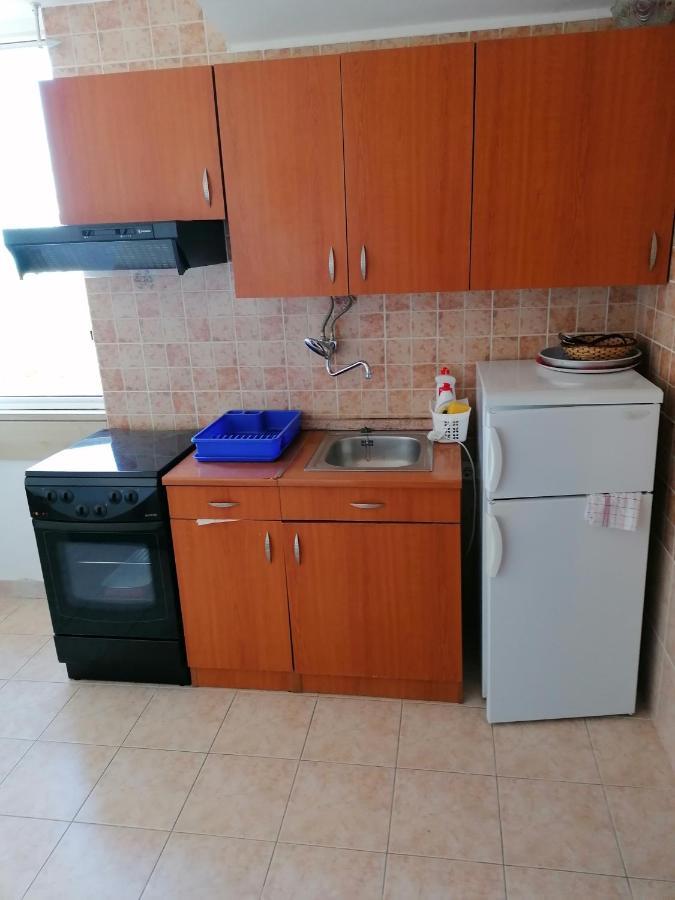 Apartments And Rooms Tomas ポドストラナ エクステリア 写真