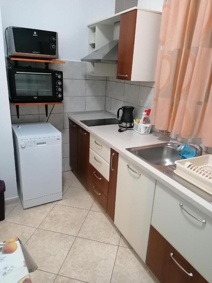 Apartments And Rooms Tomas ポドストラナ エクステリア 写真